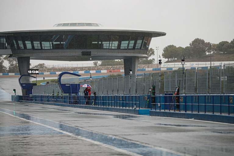 Jerez am ersten Tag des ersten Wintertests 2026