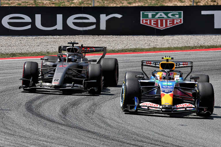 Nico Hülkenberg (l.) und Liam Lawson
