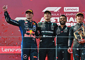 Max Verstappen (links) nach Platz 2 beim Österreich-GP