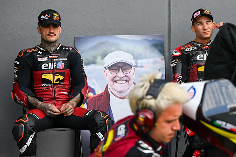 Moto2-Team Marc VDS mit Aron Canet (li.) und Deniz Öncü