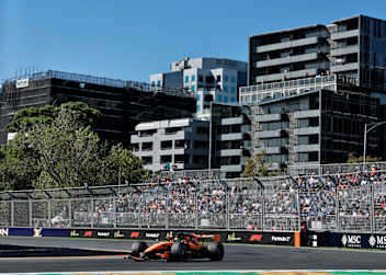 McLaren-Star Oscar Piastri war im zweiten freien Training der Schnellste