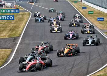 Kurz nach dem Start zum Grossen Preis von Japan