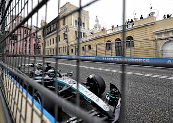 In Baku sind die Wände immer gefährlich nah: George Russell 2025
