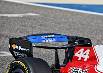 Der Ferrari-Heckflügel steht dieses Jahr bei Bedarf Kopf