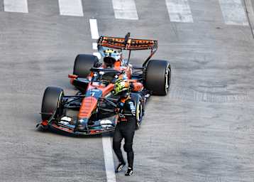 Lando Norris blieb im FP2 mit einem Problem liegen