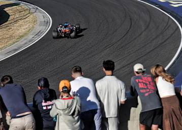 Oscar Piastri vor seinen Fans am Hungaroring
