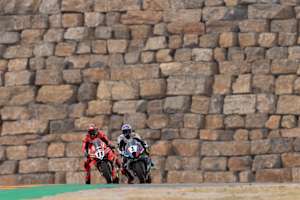 Das Duel Bulega-Razgatlioglu begeisterte 2025 die Superbike-Fans