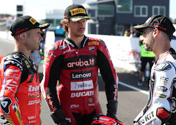 Von links: Alvaro Bautista, Nicolo Bulega und Miguel Oliveira