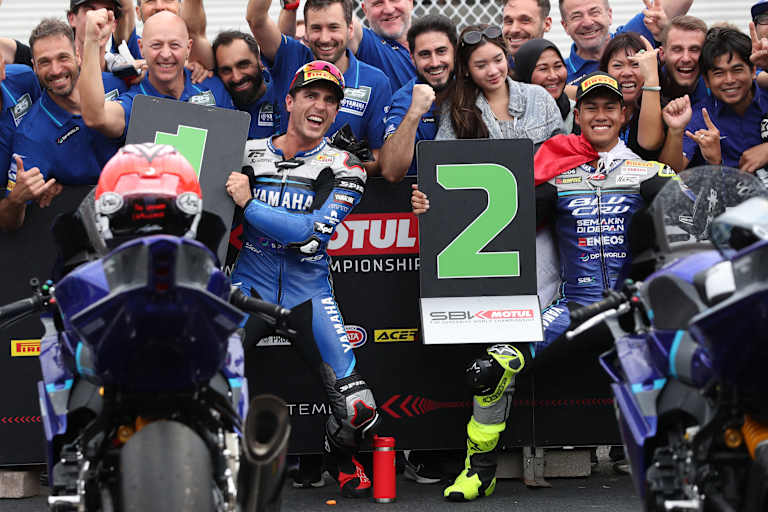 Albert Arenas (li.) und Aldi Mahendra