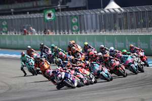 Das Moto2-Rennen musste drei Mal gestartet werden