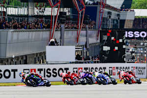 Der Startschuss für den MotoGP-Sprint in Silverstone erfolgt um 17 Uhr