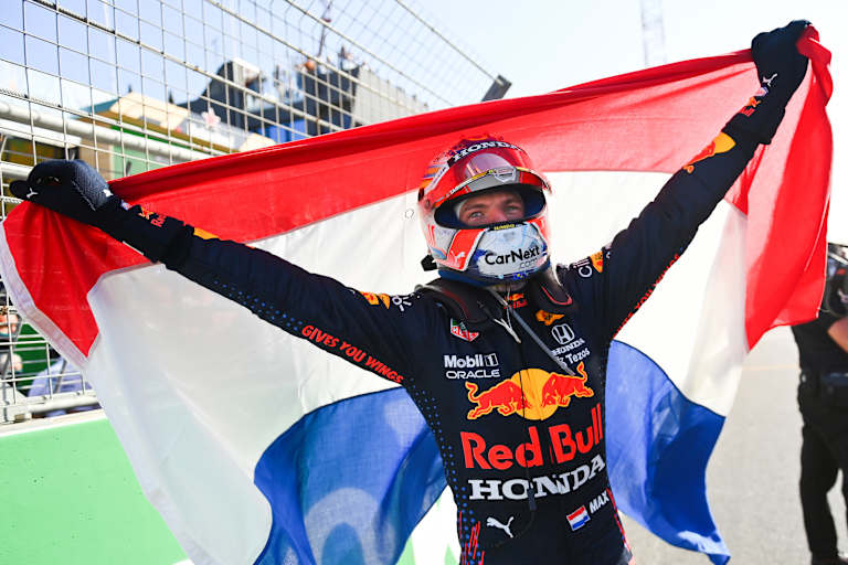 Max Verstappen nach seinem Heimsieg in Zandvoort 2021
