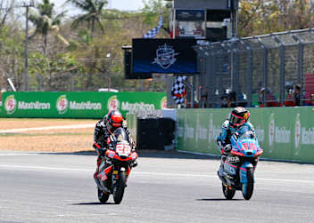 Erster Sieg für David Almansa (22) vor Maximo Quiles