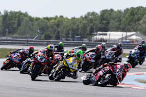 Ducati dominiert die Superbike-WM 2026