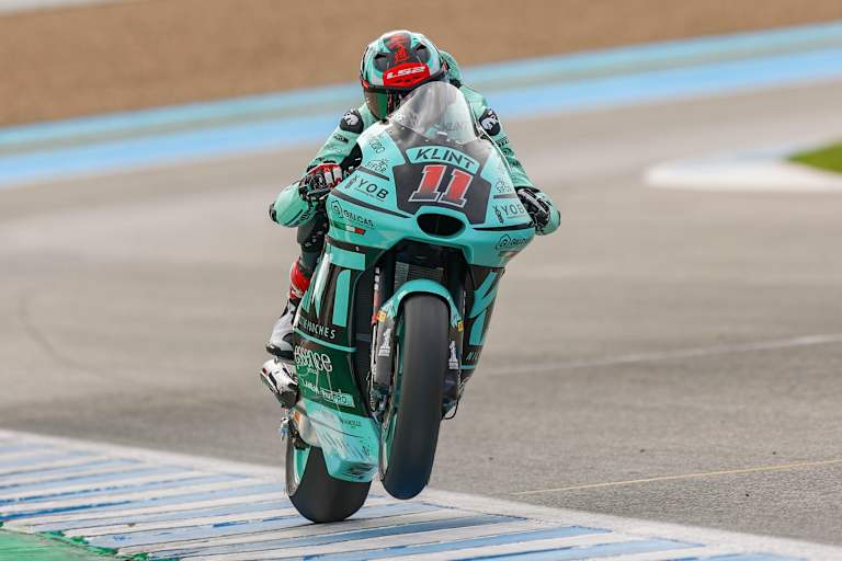 Alex Escrig auf seiner Forward