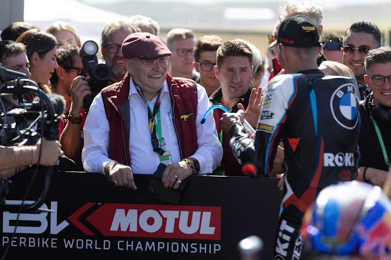 Marc van der Straten 2025 im Superbike-Paddock