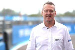 Seit 2025 leitet Simon Crafar die FIM MotoGP Stewards