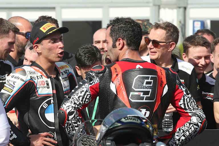 Gegner bei den Superbikes: Toprak Razagtlioglu (li.) und Danilo Petrucci