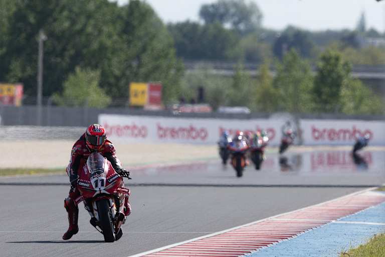 Superbike-WM 2026: Nicolo Bulega und dann lange nichts