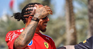 Er lächelt wieder: Lewis Hamilton in Bahrain