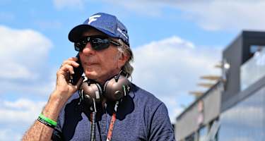 Emerson Fittipaldi sagt, warum Lewis Hamilton wieder vorne mitkämpft