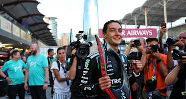 George Russell holte in Baku seinen dritten Saisonsieg