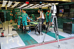 Wenig Ausfahrt, viel Garage: Aston Martin enttäuschte bei den Tests