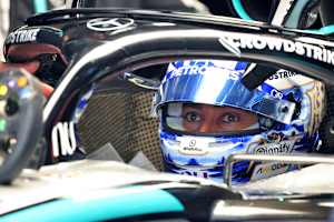 Melbourne-Sieger George Russell war im Training in China der Schnellste