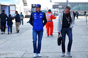 Für Max Verstappens Formel-1-Kritik zeigt Richard Verschoor Verständnis