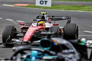 Ferrari-Star Lewis Hamilton war nach dem Australien-GP glücklich