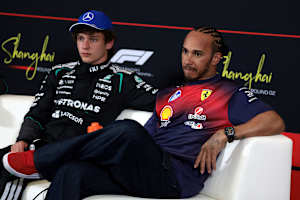 Kimi Antonelli und Lewis Hamilton