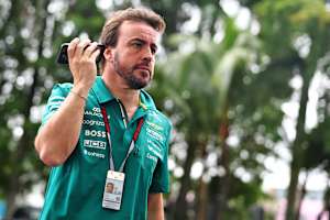 Sprachnachricht von zu Hause? Fernando Alonso in Miami