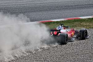 Charles Leclerc sah die Zielflagge in Barcelona nicht