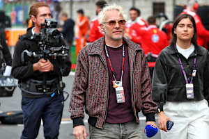 Jacques Villeneuve kritisierte George Russell nach dem Barcelona-GP