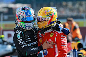 Kimi Antonelli und Lewis Hamilton