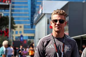 Nico Hülkenberg im Fahrerlager von Baku