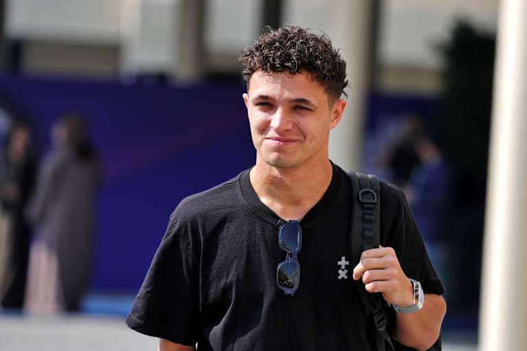 Formel-1-Champion Lando Norris freut sich auf die neue Saison vor 