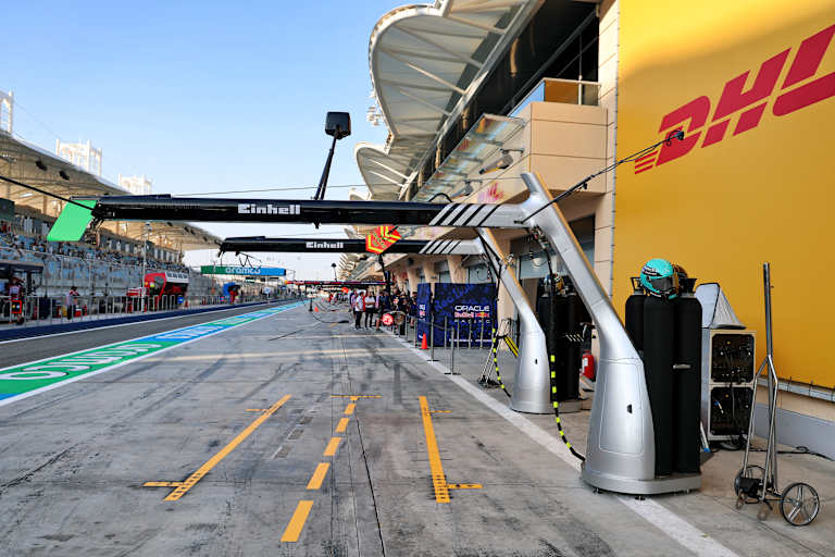 Hier führt Mercedes in Bahrain seine Boxenstopps durch