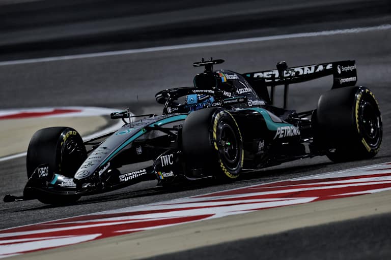 George Russell im Mercedes