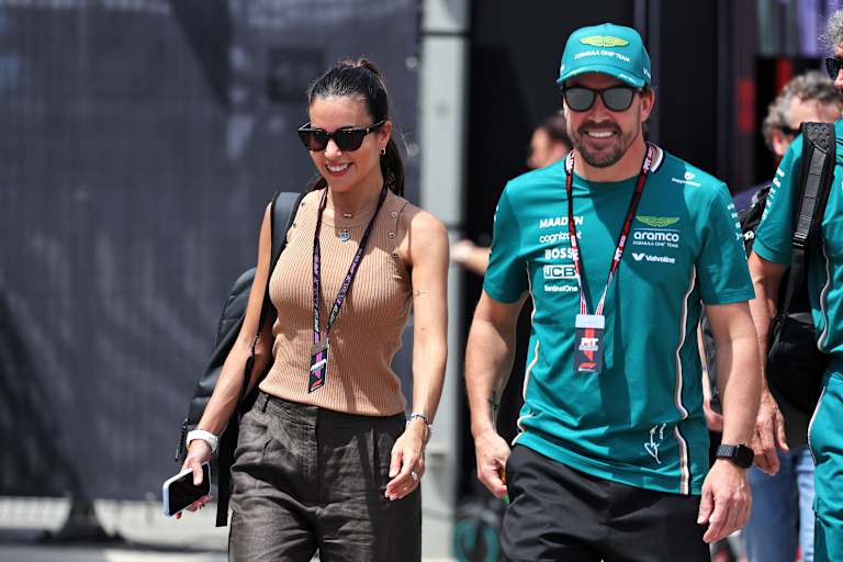 Fernando Alonso mit seiner Freundin Melissa Jimenez Dionisio 
