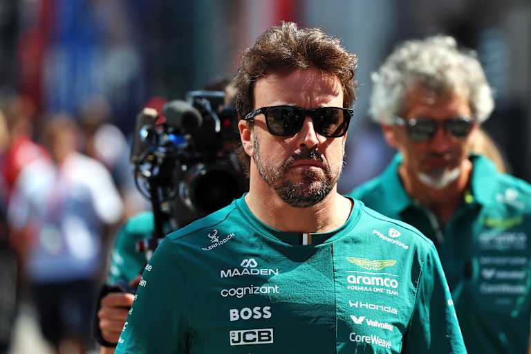 Fernando Alonso hat noch nicht entschieden, wie es weitergeht