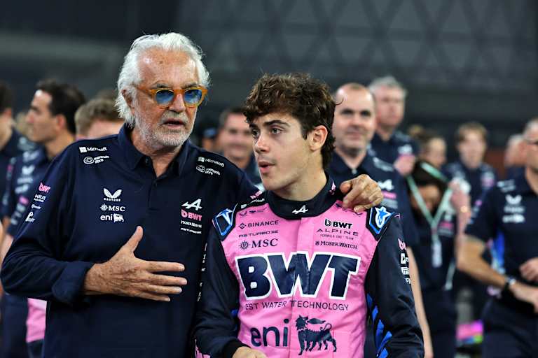 Alpine-Chef Flavio Briatore und Franco Colapinto