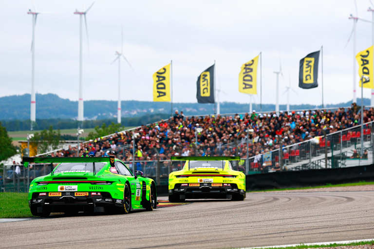 Manthey-Doppelpack am Sachsenring