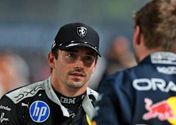 Charles Leclerc in Singapur – ausnahmsweise nicht in Ferrari-Rot