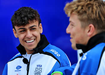 Arvid Lindblad (l.) und Liam Lawson