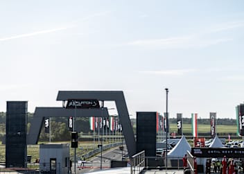 Der Balaton Circuit am frühen Morgen: Die Ruhe vor dem Sturm