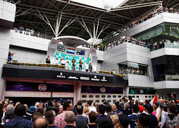 Das letzte Podium in Sepang: 2017 siegte Verstappen vor Hamilton, Ricciardo