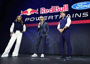 Red Bull Racing-Teamchef Laurent Mekies (Mitte)