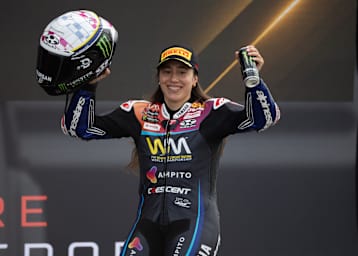 Beatriz Neila gewann das zweite Rennen in Assen