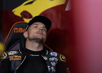 Sam Lowes stürzte in der vierten Runde